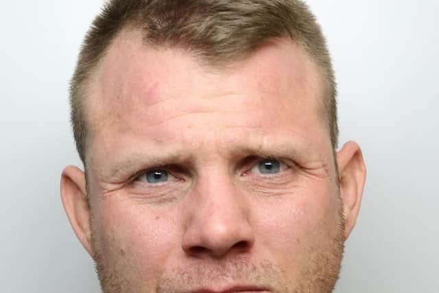 Officers from Wakefield CID are seeking information about the whereabouts of Lee Lingard from Sharlston.