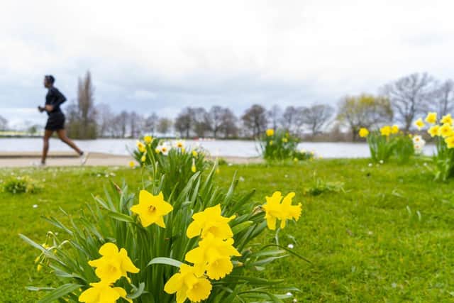 Wakefield Council is reminding people that car parks are closed at parks and country parks across the district, to reduce people making unnecessary car journeys.