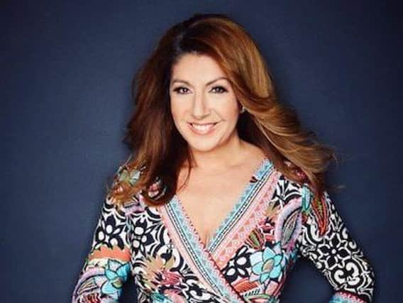 Singer and TV personality Jane McDonald has paid tribute to staff at Wakefield Hospice in a new video.