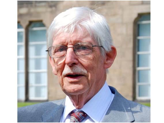 Tributes have been paid to former councillor and charity fundraiser Edwin Hirst, who has died at the age of 91.