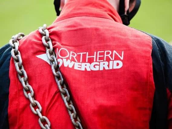 Hundreds of homes in Wakefield and Pontefract have been left without power this morning, after a series of unexpected power cuts.