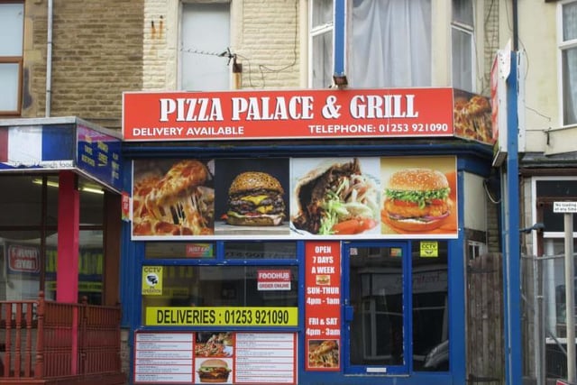 Pizza Palace takeaway
105 Lytham Road, Blackpool - four stars