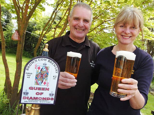 Brown Cow Brewery Barlow
Operated by Sue and Keith Simpson near Selby since 1997, their beers are well respected among real ale drinkers far and wide, their brews having won industry awards aplenty.