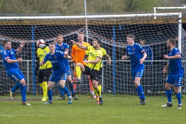 Pontefract Collieries look to clear their lines.