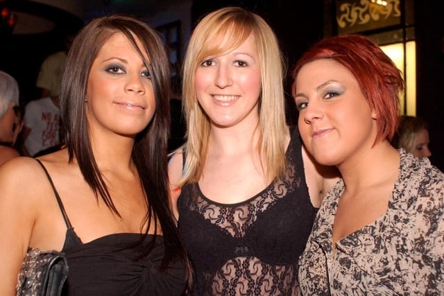Rachael, Tasha and Abi in Tryst - w1682g016 - Night on the Town