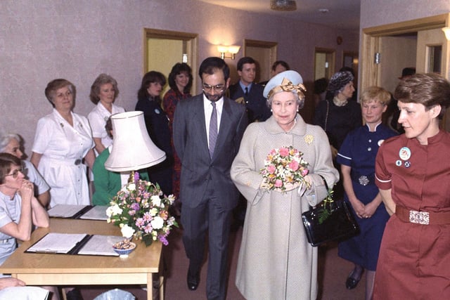 Queen visits Wakefield Hospice, 1992.