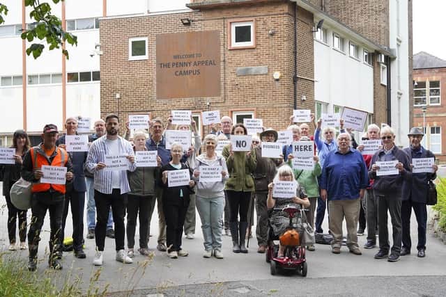 More than 200 residents objected to the plan by Penny Appeal to build a ’24-hour call centre’ in Thornes Park.