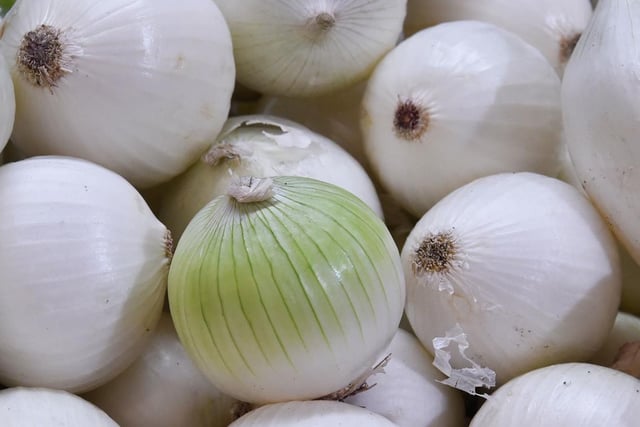 Fructans are soluble fibers that are found in onions and can cause digestive issues. Red onions have high levels of these fibers, so switching to a white onion may help.