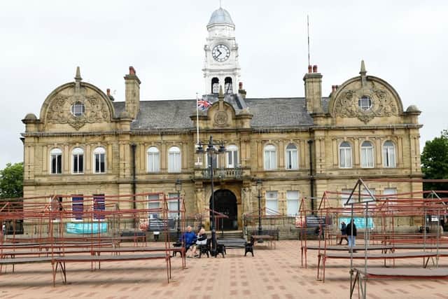 Councillor Nick Farmer told West Yorkshire Mayor Tracy Brabin that action is urgently needed in Ossett due to anti-social behaviour incidents “going through the roof”.