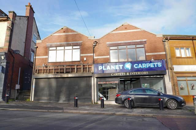 Permission has been given to open a cocktail lounge and live music venue at the premises on Barnsley Road, Hemsworth.