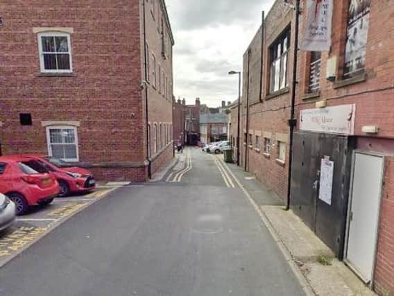 No Tar: Cobbles to replace Tarmac on Thompsons Yard.