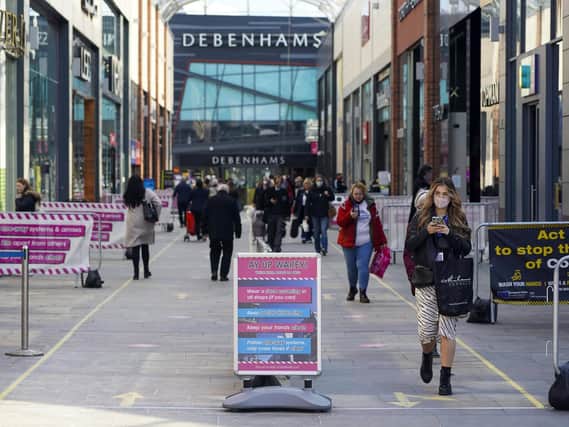 Wakefield shoppers Wakefield shoppers welcomed the return of non-essential shops last week with a spending spree, figures suggest.
