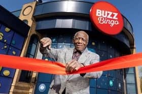 To really celebrate the opportunity to reunite with friends and meet new people again, Buzz Bingo is offering a free tea or coffee and a sausage or bacon breakfast roll between 10am-11am in all its clubs on Monday.