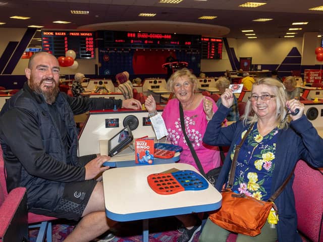 Castleford Tigers' Grant Millington becomes bingo caller as new Buzz Bingo opens its doors