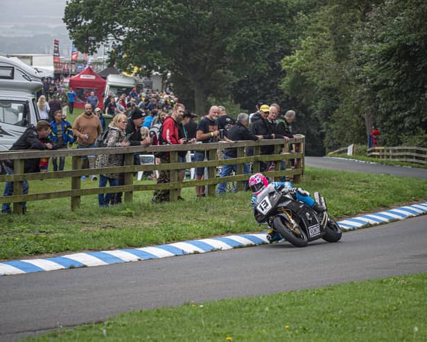 Racing at Oliver's Mount

Photo by John Margetts