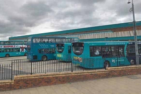 Wakefield petition to get West Yorkshire buses back into public control ...