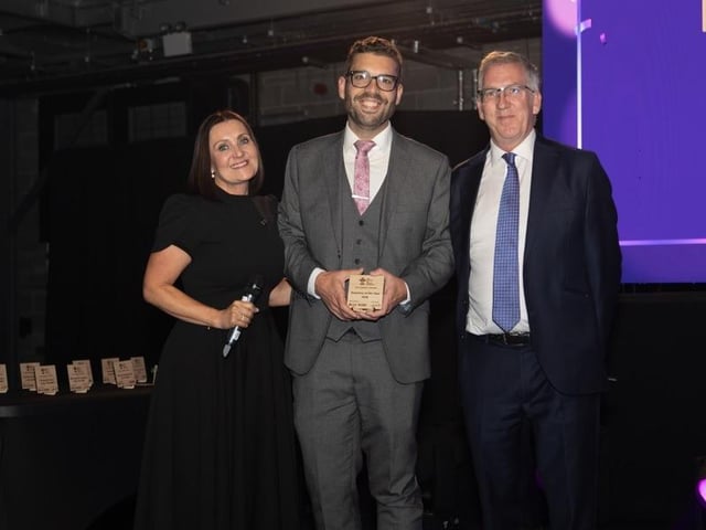 The Yorkshire Broker with his award.