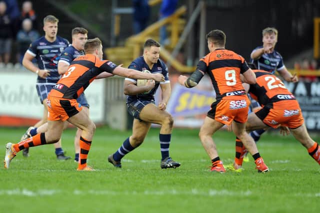 Action from Castleford Tigers' previous Christmas home friendly with Featherstone Rovers in 2018.