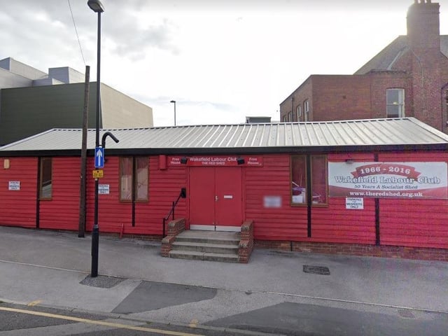 The Red Shed on Vicarage Street will be serving rhubarb treats made by British Bake Off star, Karen Wright, including curries, soups, sausage rolls and crumble. Also serving a selection of rhubarb refreshments including hand pulled ales and more.