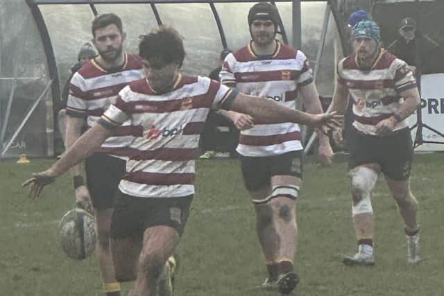 Fly-half Hali Joannou gets Sandal moving downfield. Picture: Justin English