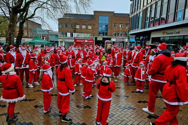 Wakefield Hospice's annual Santa Dash took place in the city centre on Sunday.