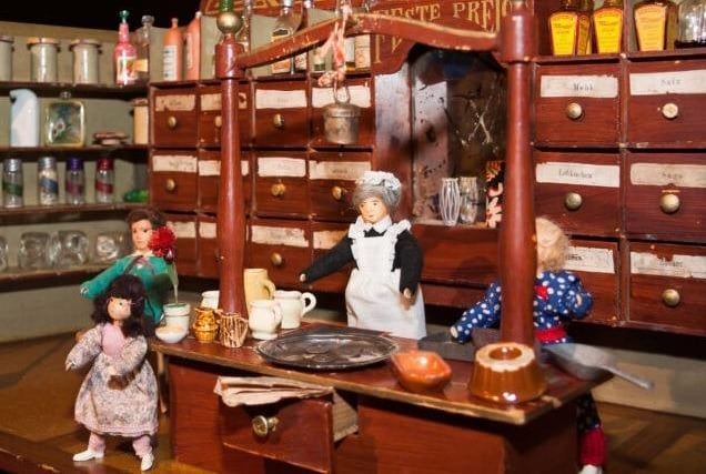When: February 14 at 10.30am. Meet the Gelder sisters – Victorian businesswomen who owned a grocers and drapers in Pontefract. Learn about what food they sold over 100 years ago. Compare it to the food in our shops today. Make your own mini 3D shop display – complete with tiny fruit and veg!