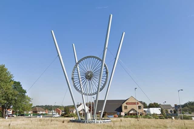 The Glasshoughton ‘Wheel of Light’ is dedicated to the thousands of people who worked at Glasshoughton Colliery and Coke Works, including many who died due to accident and illness.
