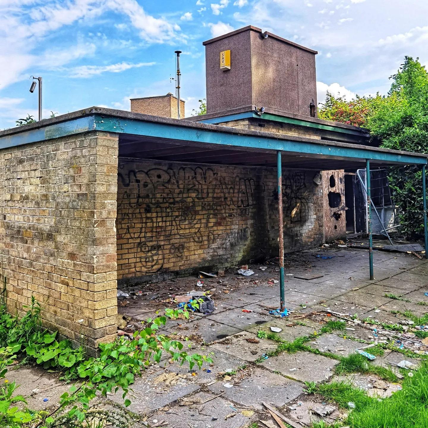 Left abandoned: Look inside the old health centre near Pontefract that has become a hotspot for vandals - Vimarsana News