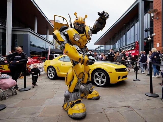 Bumblebee was out to meet fans across the weekend.