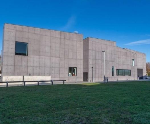 The Hepworth Wakefield Gallery Café will be offering rhubarb cakes, savoury dishes, drinks and ice-cream.