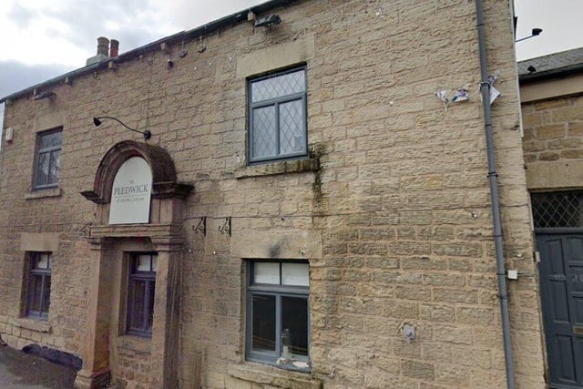 434 Barnsley Rd, Newmillerdam, Wakefield WF2 6QE

4.2 stars out of 5 based on 550 Google reviews.