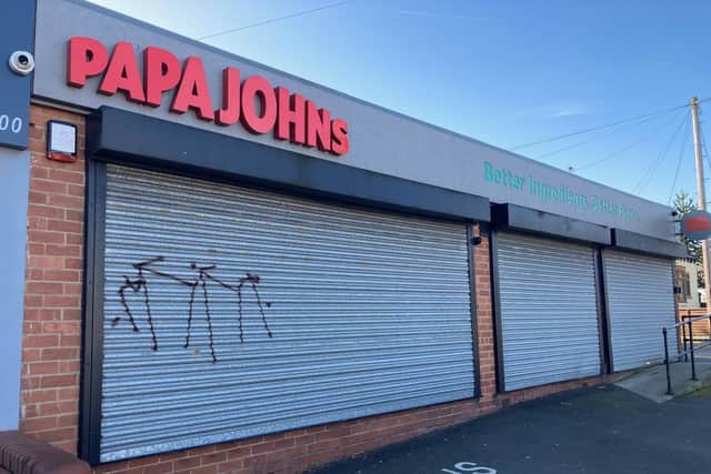 A council licensing committee has been scheduled to consider an application to extend the opening hours of Papa John's takeaway, on Horbury Road, Wakefield. LDRS image