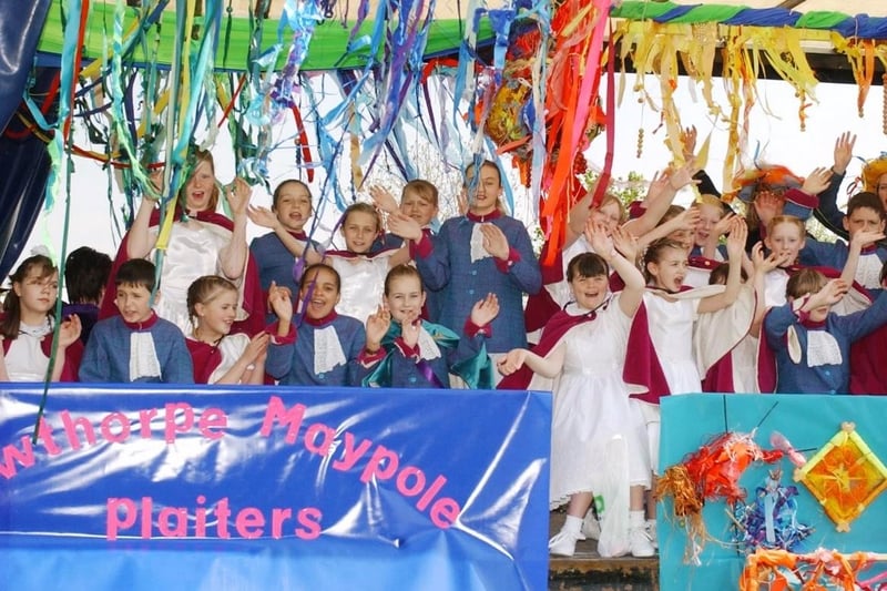 Gawthorpe Maypole Plaiters taking part in 2004.