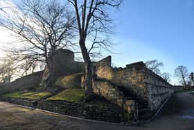 Pontefract Castle .