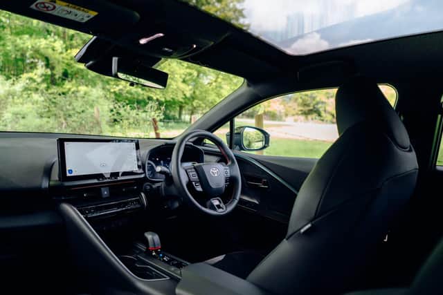 Toyota CH-R PHEV
