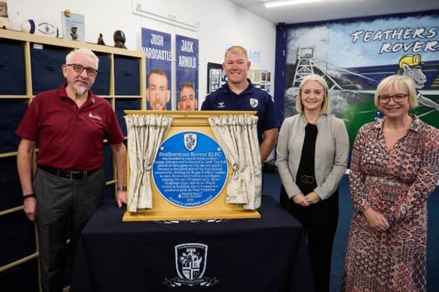 Left to right: Paul Cartwright, Chair – Pontefract Civic Society, Ian Hardman, Head of Foundation – Featherstone Rovers Foundation, Coun Appleyard, Amanda Courtman, Volunteer Coordinator – Featherstone Rovers Foundation