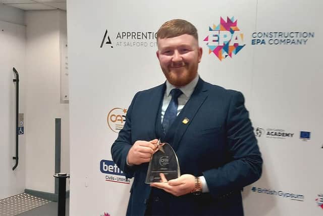 Dan Voke received his award, making him the top Level 4 Construction Apprentice in the country
