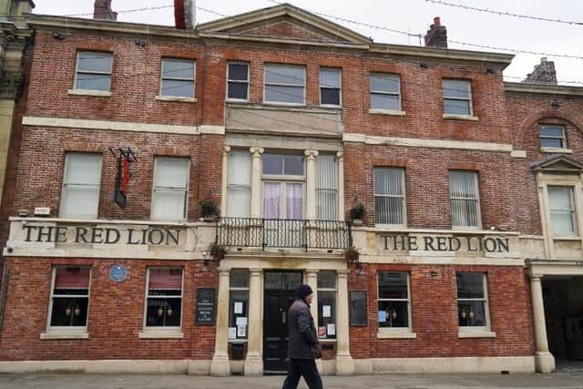 The Red Lion on Pontefract.