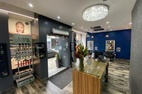 This city centre hair salon, which is fitted out to a very high standard, is currently available on Rightmove for £40,000. The property comprises of a modern double fronted salon, a large reception and waiting area, a computerised booking system, six dressing out points, two backwash and a nail bar. To the lower ground floor are three large rooms, one of which is sub-let to a self-employed beautician.