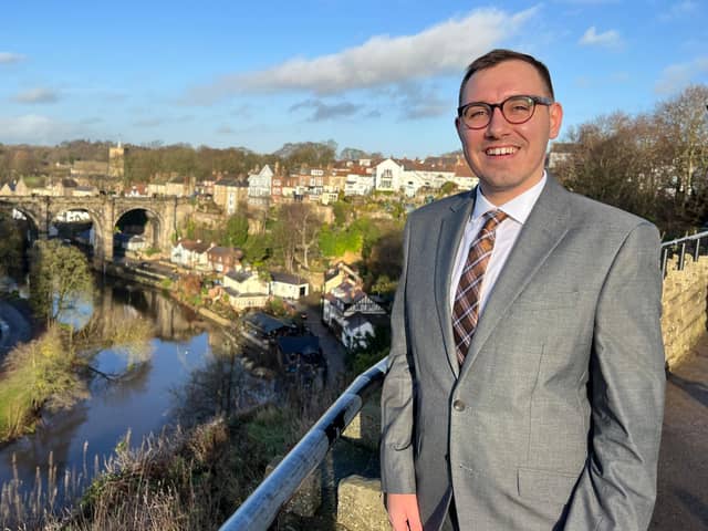 Councillor Gordon is leader of the Lib Dem group on Wakefield Council, representing his home town of Knottingley since 2019.
