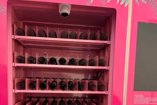 The security cameras on the vending machine captured images of culprits taking false eyelashes, says the firm.