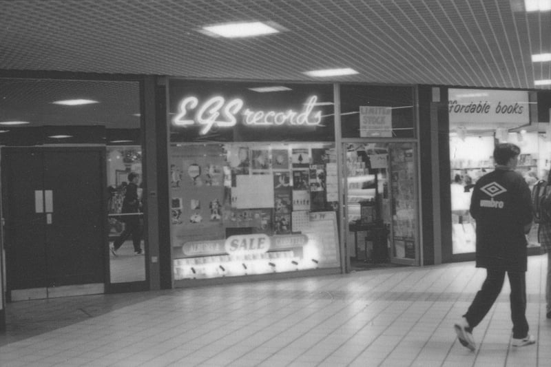 Inside The Ridings Shopping Centre at the height of its popularity.