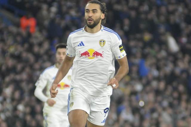 Dominic Calvert-Lewin hit the post on his first return to former club Everton with Leeds United.