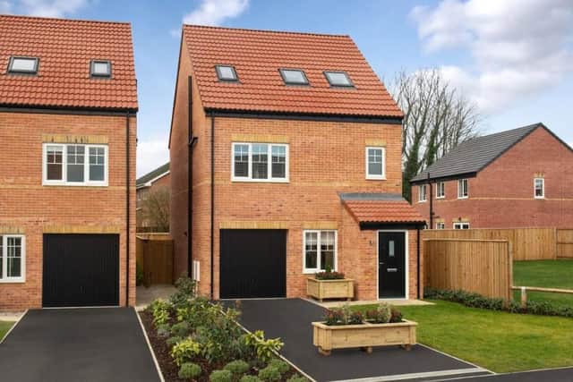 Located on Main Street close to Swithens Farm and Oulton Hall, the 129-home development comprises a mix of two-, three-, four- and five-bedroom practically designed, energy efficient properties.