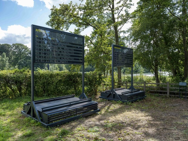 YARA + DAVINA, Arrivals + Departures, 2022. (Picture: Jonty Wilde courtesy of Yorkshire Sculpture Park)