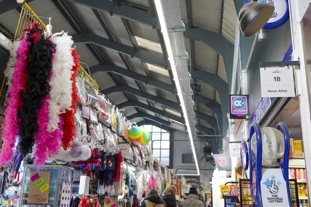 36-37 Pontefract Market, Pontefract WF8 1AU