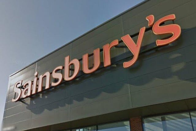 Sainsbury's Cafes offer one child hot meal or lunch bag for £1 with any adult main meal purchased over £5.20. This offer is on every day from 11:30am. Kids mains include one main, three sides, a drink and a piece of fruit.