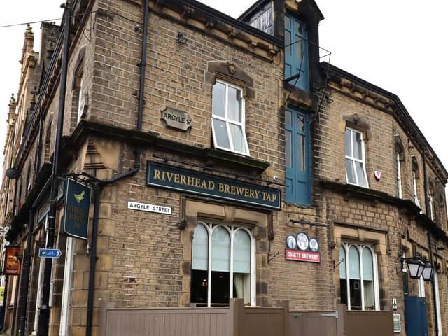 The Riverhead pub
