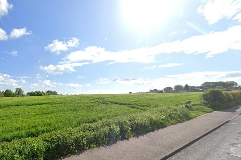 Hundreds object to plan for 260 new homes at Wakefield town's green belt 