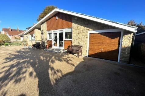This charming two bedroom detached bungalow in Sandal is currently available for £375,000.